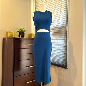 Pink Queen Women's Crew Neck Sleeveless Cutout Knee Length Bodycon Midi